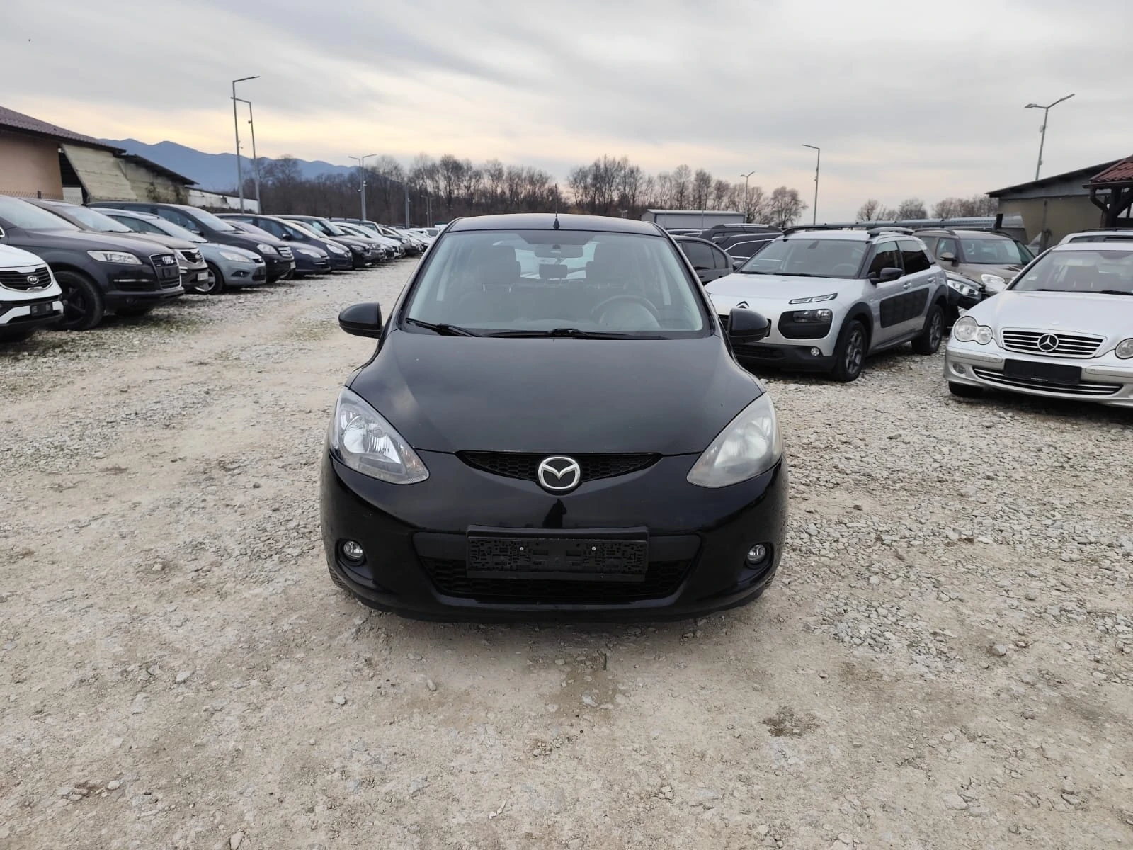 Mazda 2 1.3 бензин Газ Италия - изображение 2