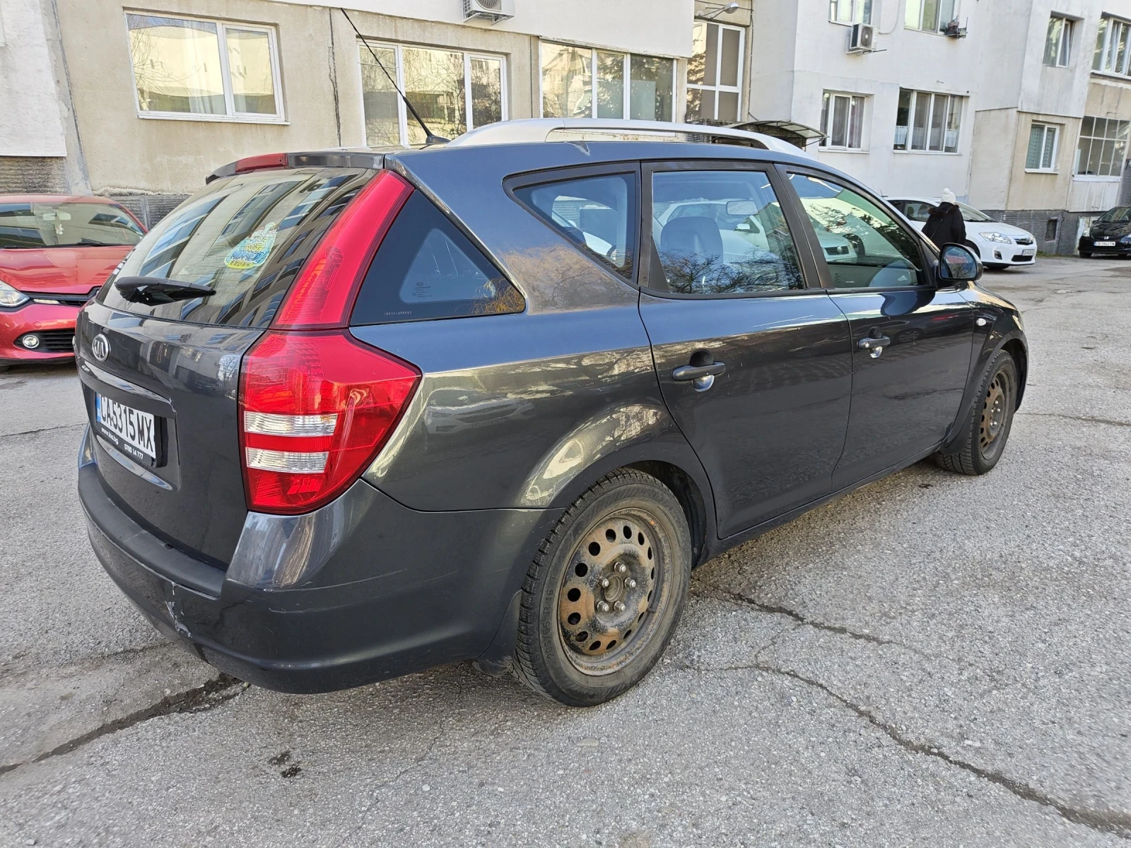 Kia Ceed 1.6 бензин/газ  126кс., снимка 3 - Автомобили и джипове - 53786412