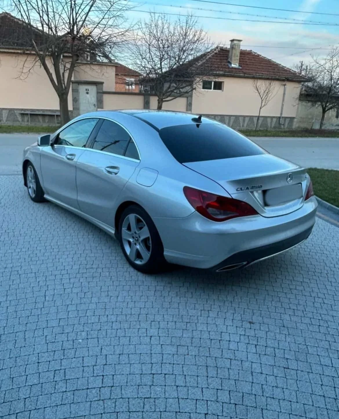 Mercedes-Benz CLA 250 2.0, снимка 2 - Автомобили и джипове - 54184677