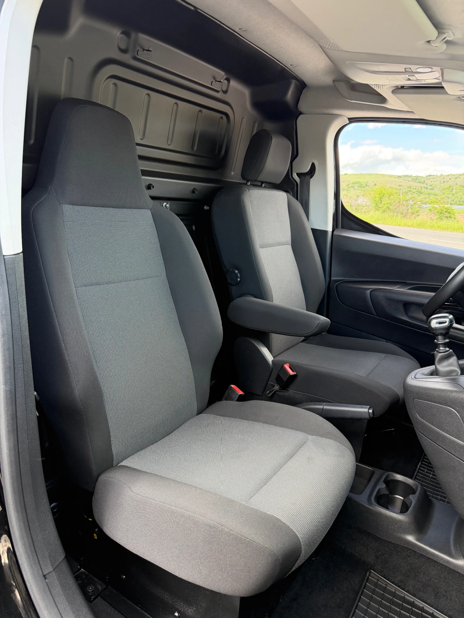 Fiat Doblo 1.5D Maxi L2 NAVI CAMERA APPLE CARPLAY EURO 6D, снимка 13 - Автомобили и джипове - 54619012