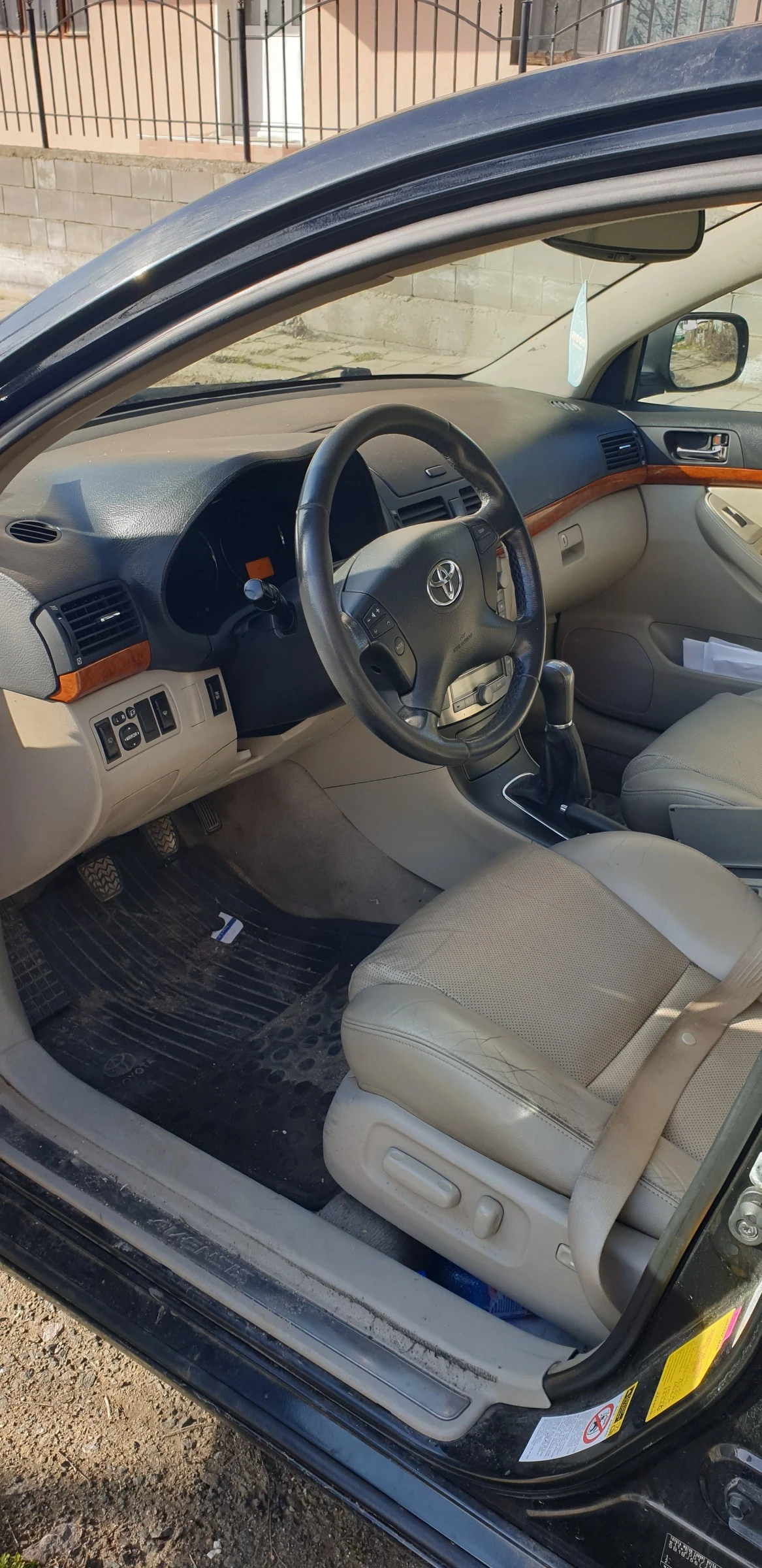 Toyota Avensis Т25, снимка 3 - Автомобили и джипове - 55189525