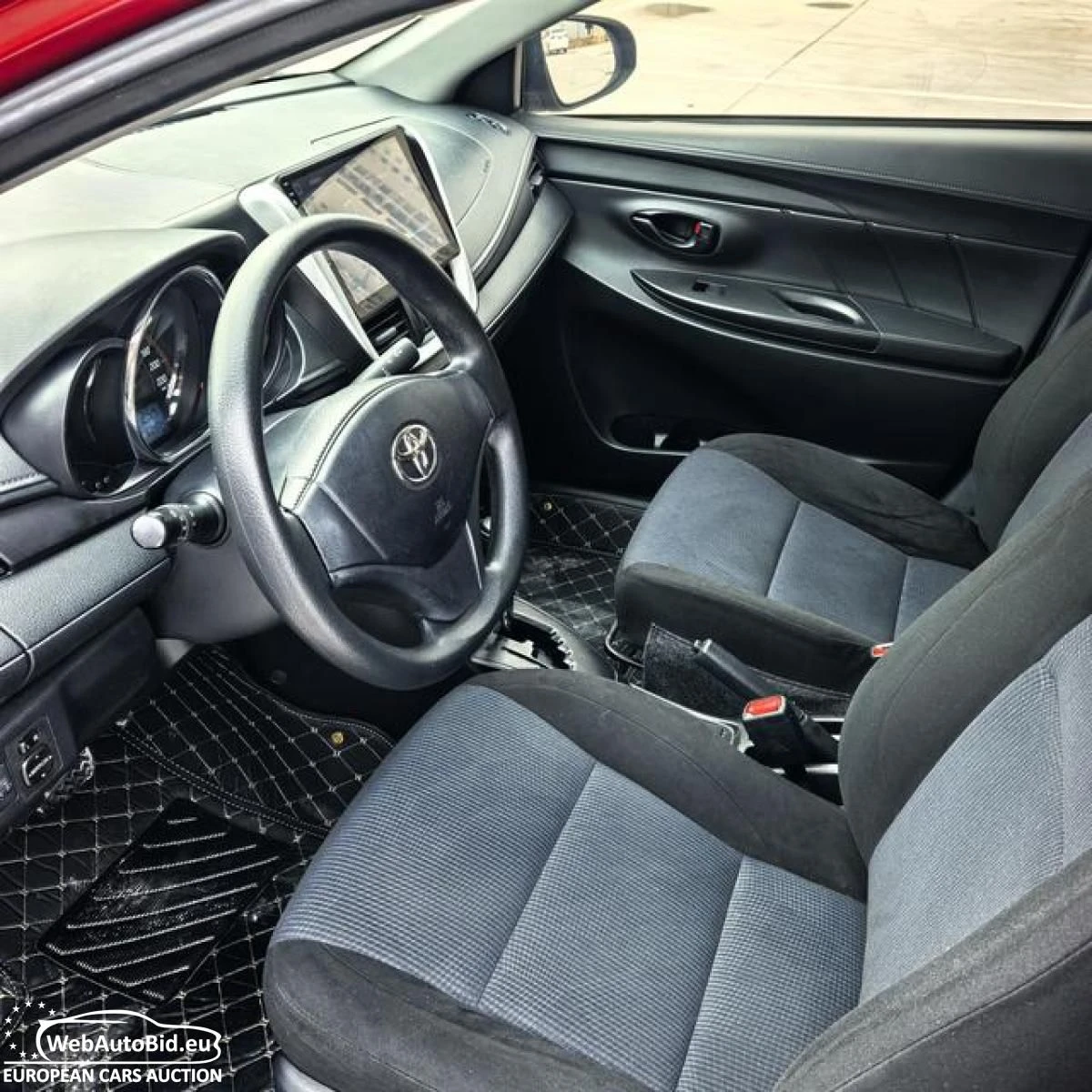 Toyota Yaris, снимка 7 - Автомобили и джипове - 55286299