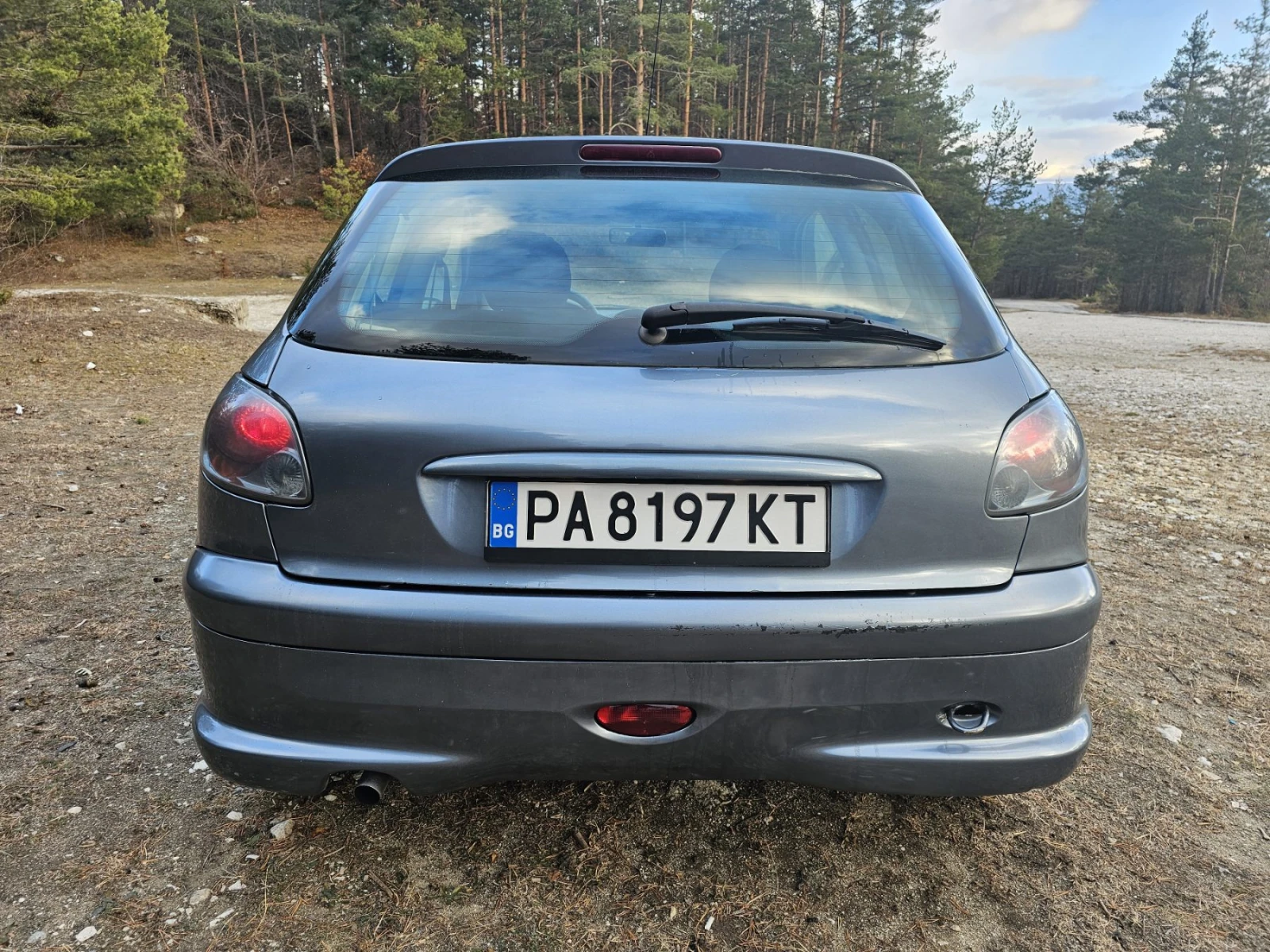 Peugeot 207 1.4 HDi, снимка 6 - Автомобили и джипове - 55293816