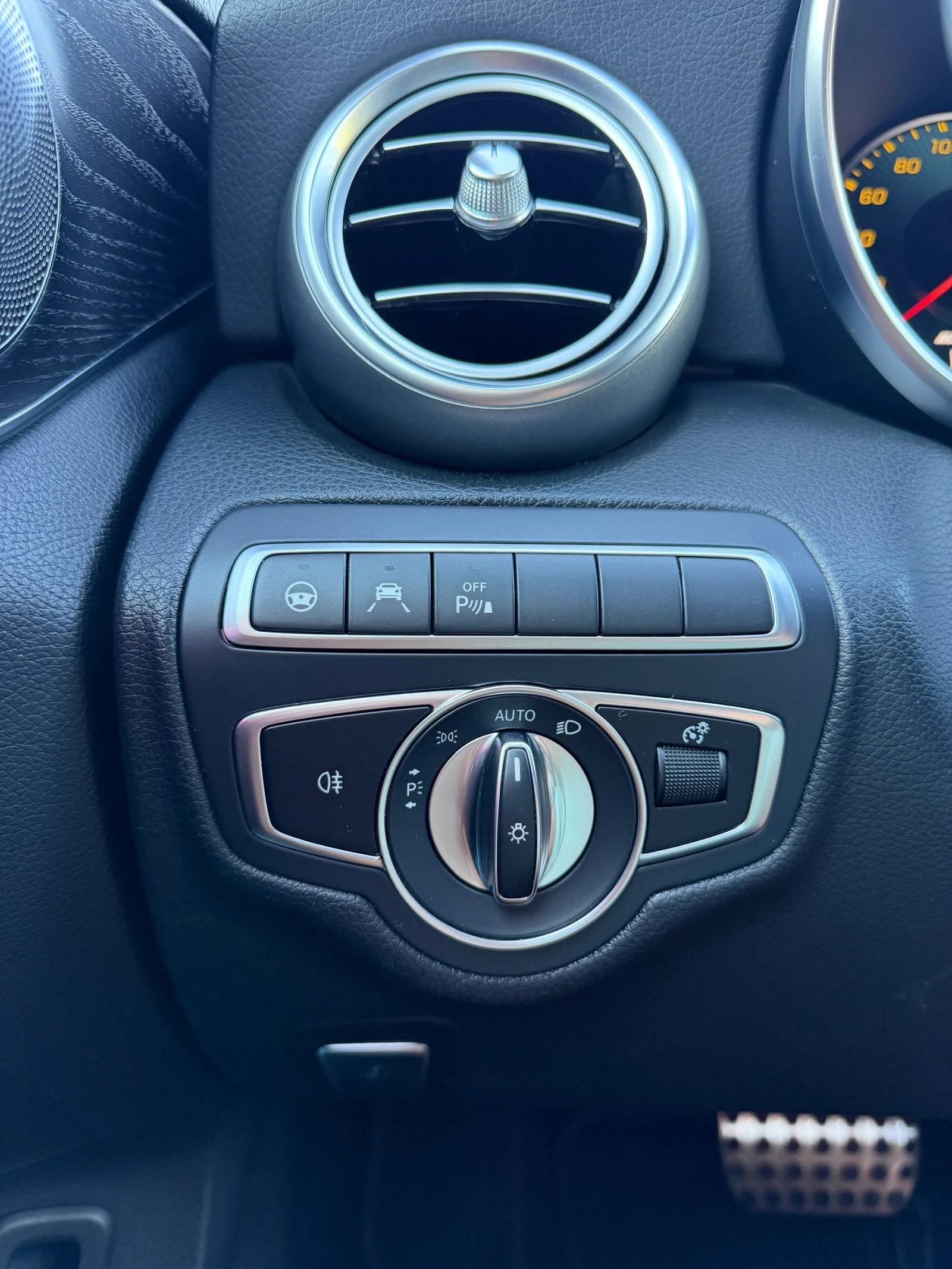 Mercedes-Benz C 43 AMG AMG, снимка 16 - Автомобили и джипове - 55502351