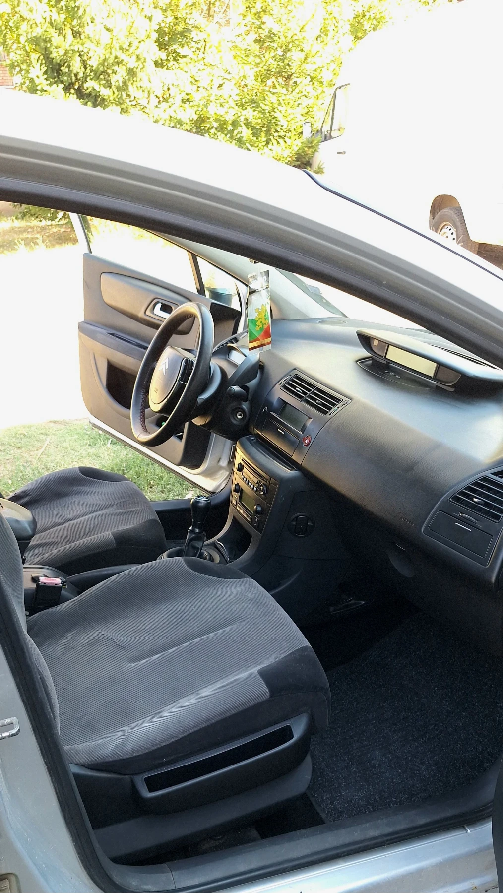 Citroen C4 1.4i + ���  | Mobile.bg � ����������� 9