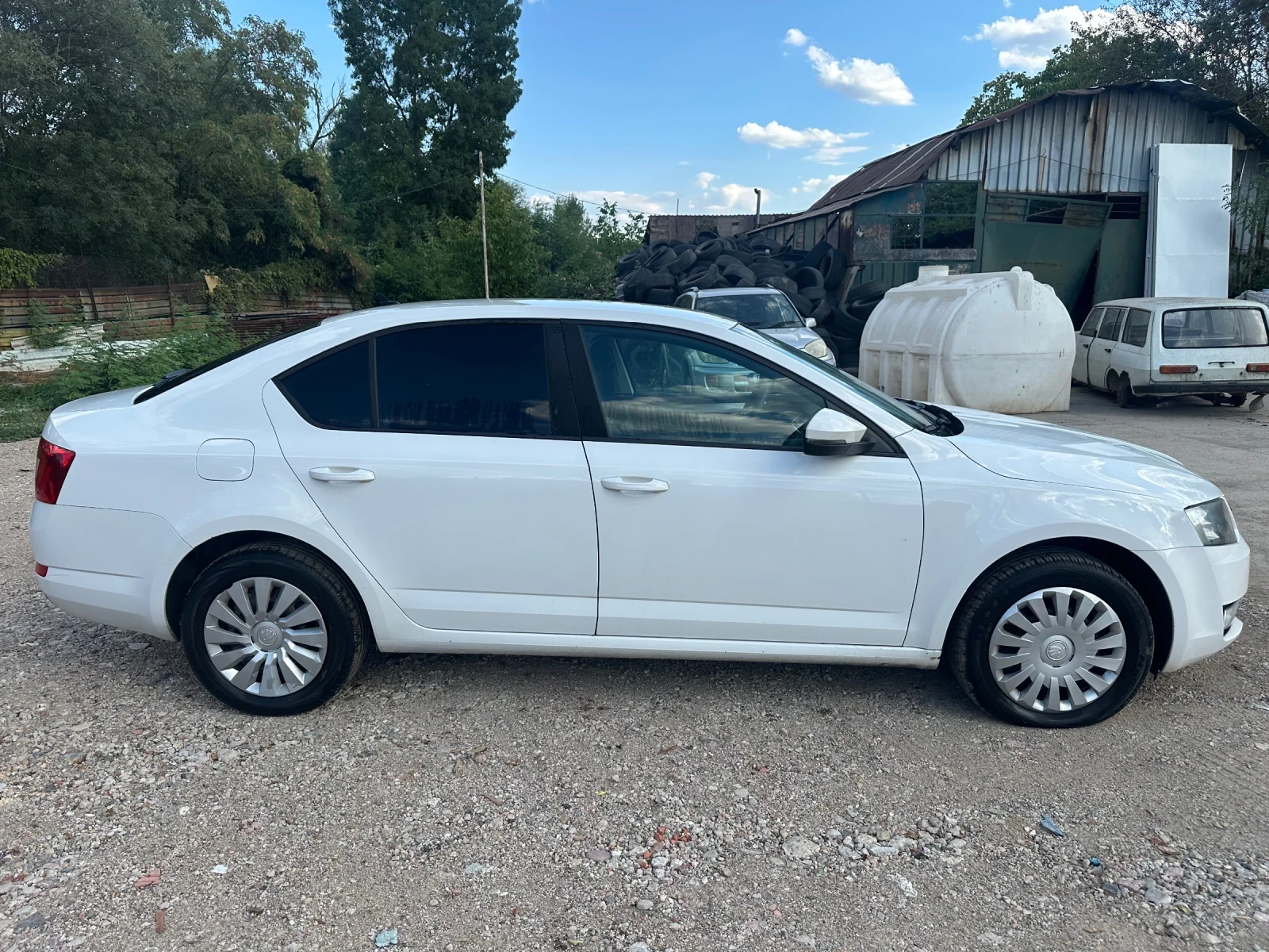 Skoda Octavia, снимка 2 - Автомобили и джипове - 55958381