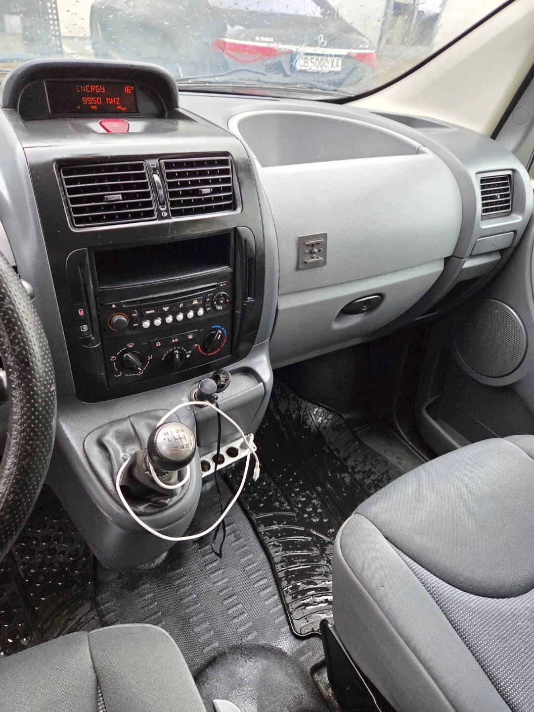 Peugeot Expert 2.0HDI МАХ  КЛИМАТИК , снимка 9 - Автомобили и джипове - 56111440