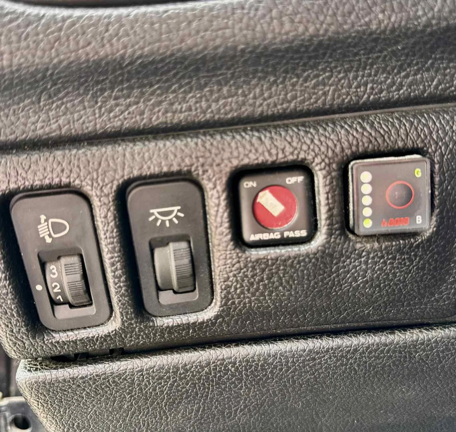 Peugeot 206, снимка 8 - Автомобили и джипове - 56164073