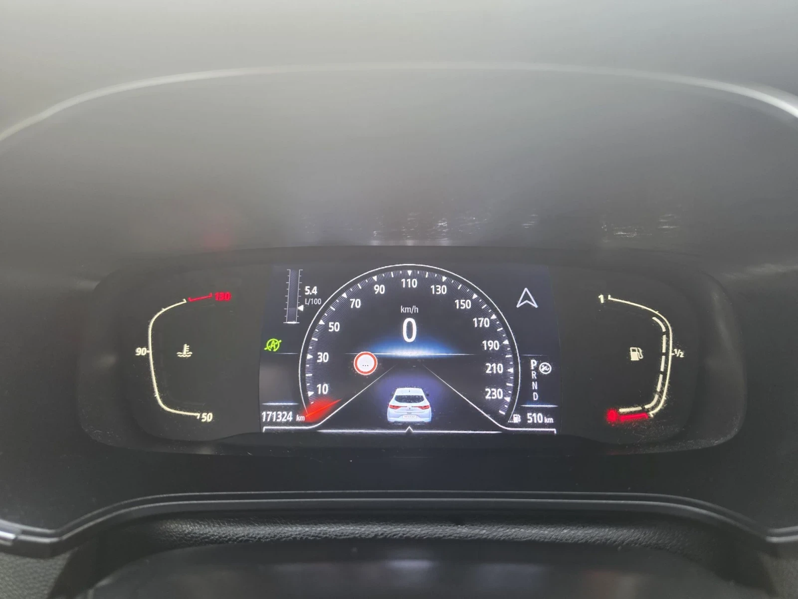 Renault Megane 1.5Blue DCi, снимка 13 - Автомобили и джипове - 56452006