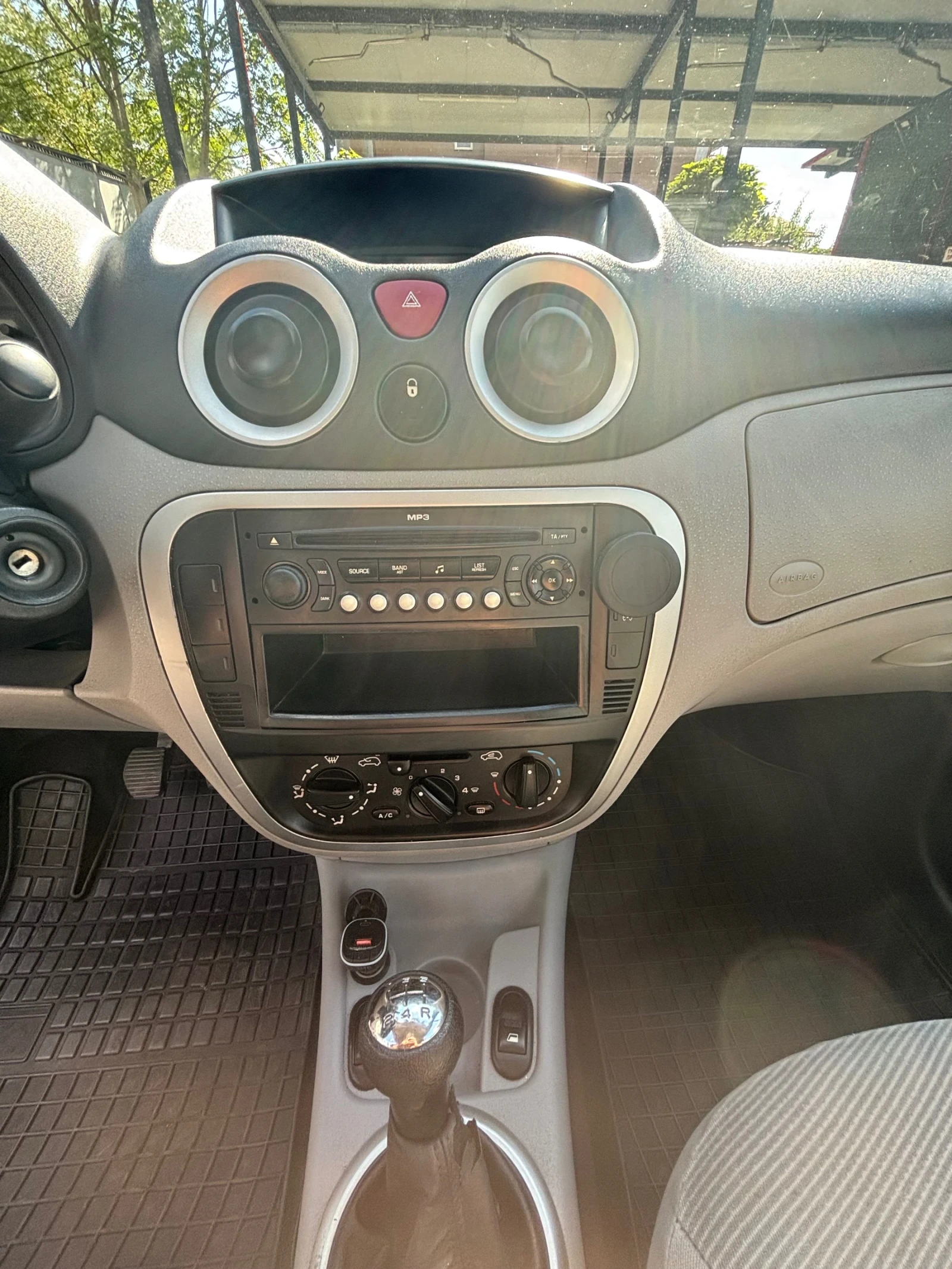 Citroen C3, снимка 10 - Автомобили и джипове - 56595822