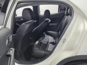 Mercedes-Benz GLA 220, снимка 11