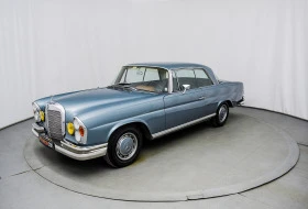 Mercedes-Benz 250 W111 Coupe, снимка 1