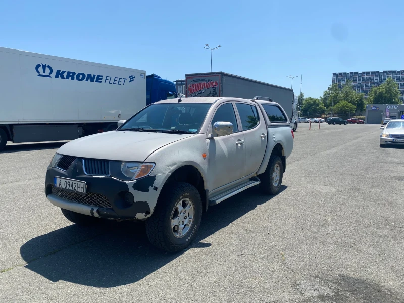 Mitsubishi L200, снимка 3 - Автомобили и джипове - 52513738