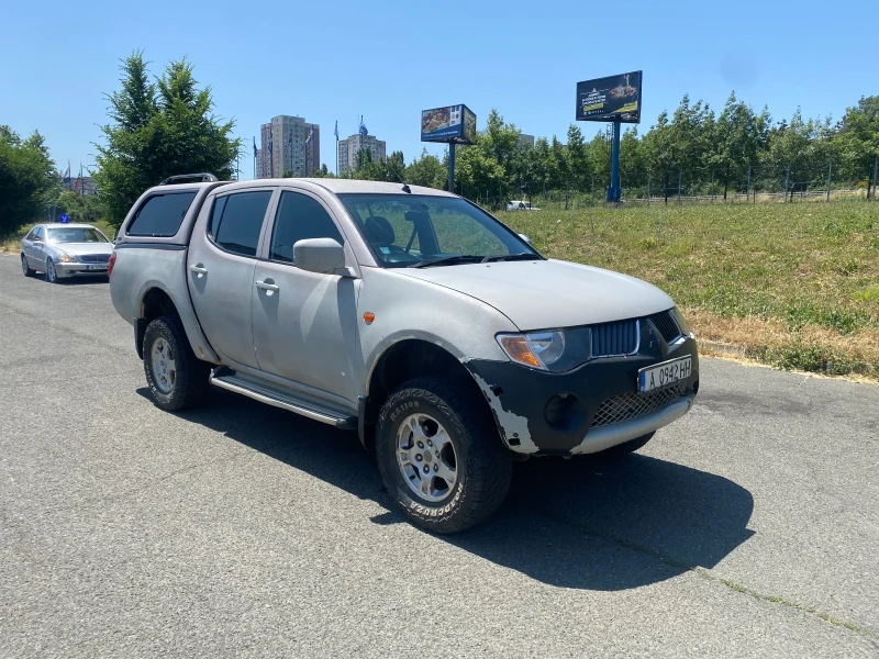 Mitsubishi L200, снимка 4 - Автомобили и джипове - 52513738
