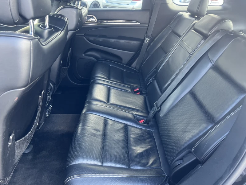 Jeep Grand cherokee OVERLAND 3.0D FULL , снимка 13 - Автомобили и джипове - 52009972