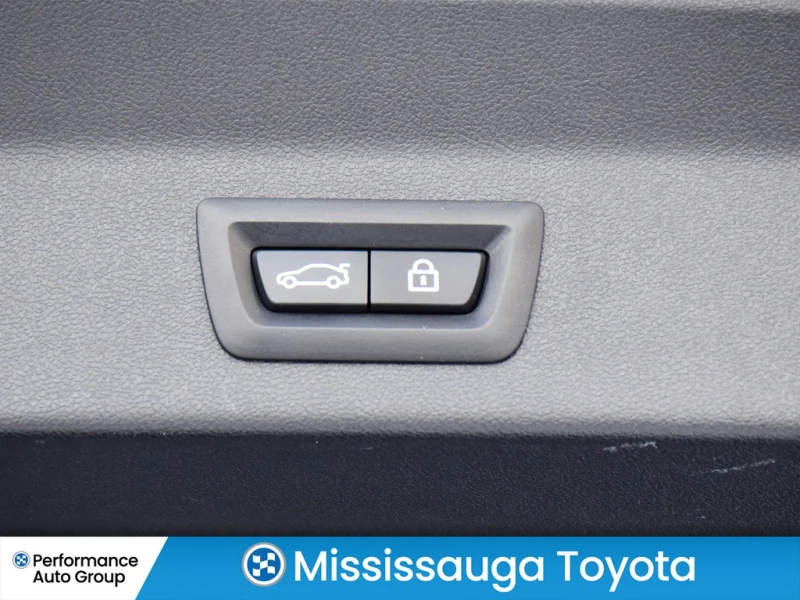 BMW X3 30i * M SPORT * Carplay * Carfax * , снимка 14 - Автомобили и джипове - 53460036