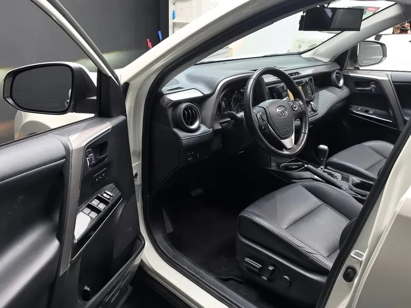 Toyota Rav4 2.5/2WD/KEYLESS/�������/���������/�������� | Mobile.bg � ����������� 10