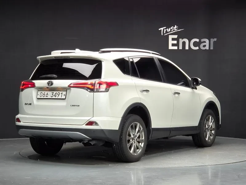 Toyota Rav4 2.5/2WD/KEYLESS/�������/���������/�������� | Mobile.bg � ����������� 2