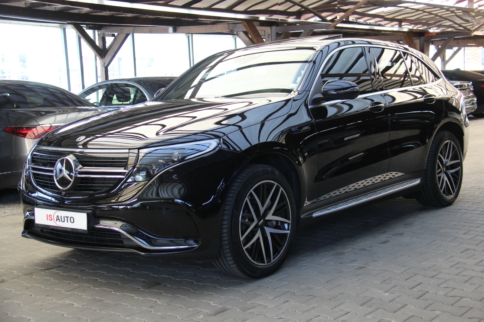 Mercedes-Benz EQC 400/4matic/Virtual/FullLed/Burmester - [1] 