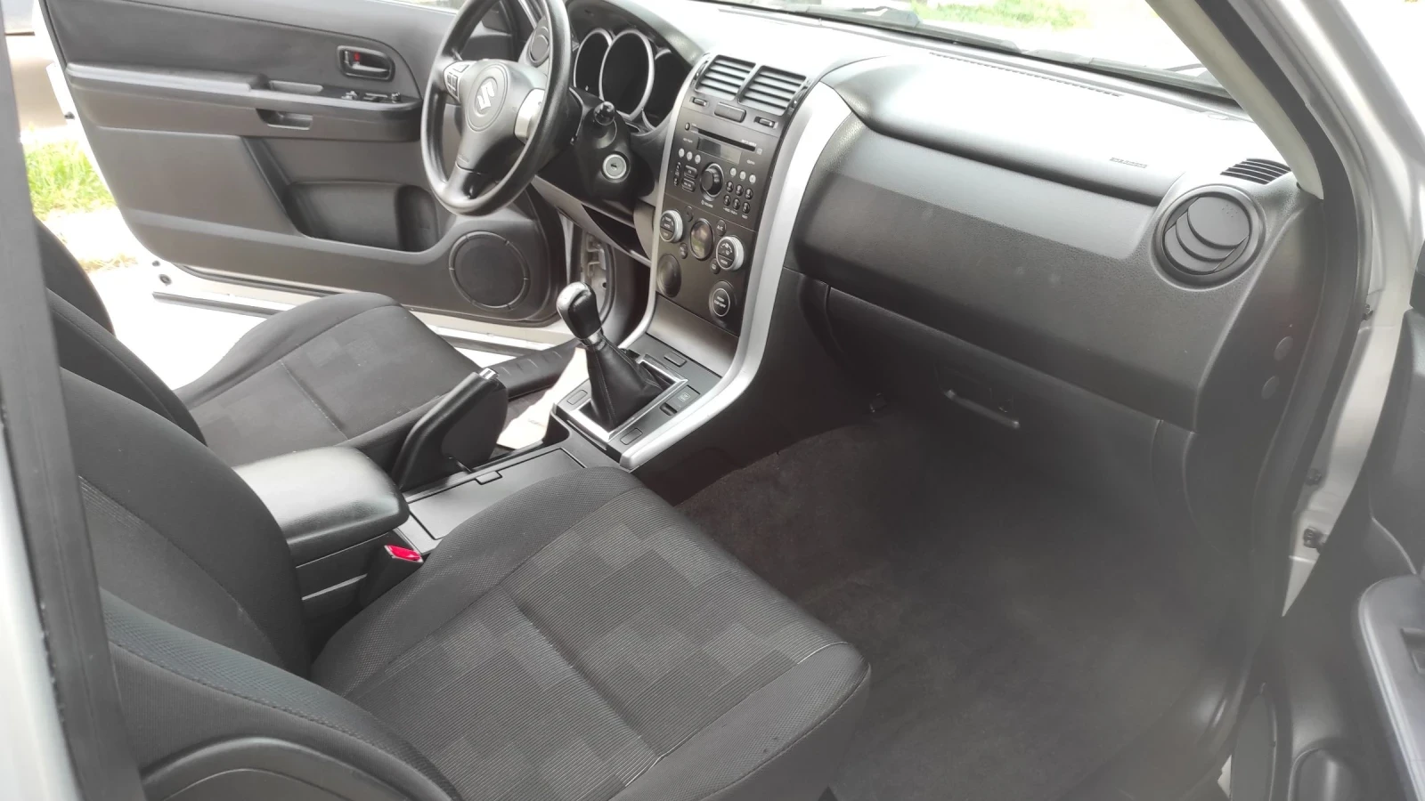 Suzuki Grand vitara 1.6 VVTI - изображение 10