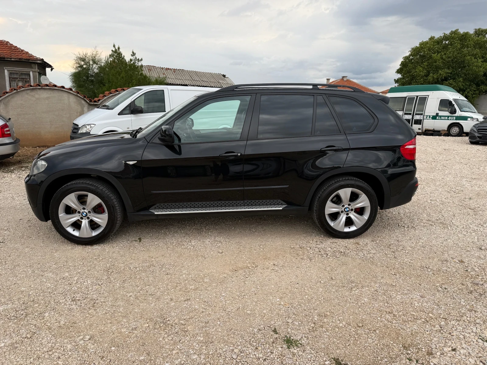 BMW X5 Панорама-Кожа-Нави-3.0-D235кс - изображение 3