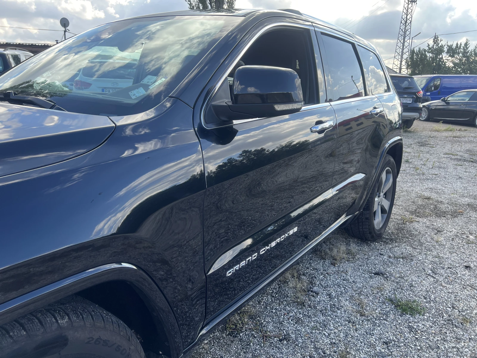 Jeep Grand cherokee OVERLAND 3.0D FULL  - изображение 6