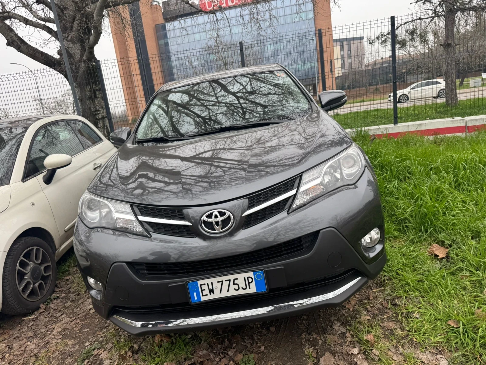 Toyota Rav4 (KATO НОВА) - изображение 3