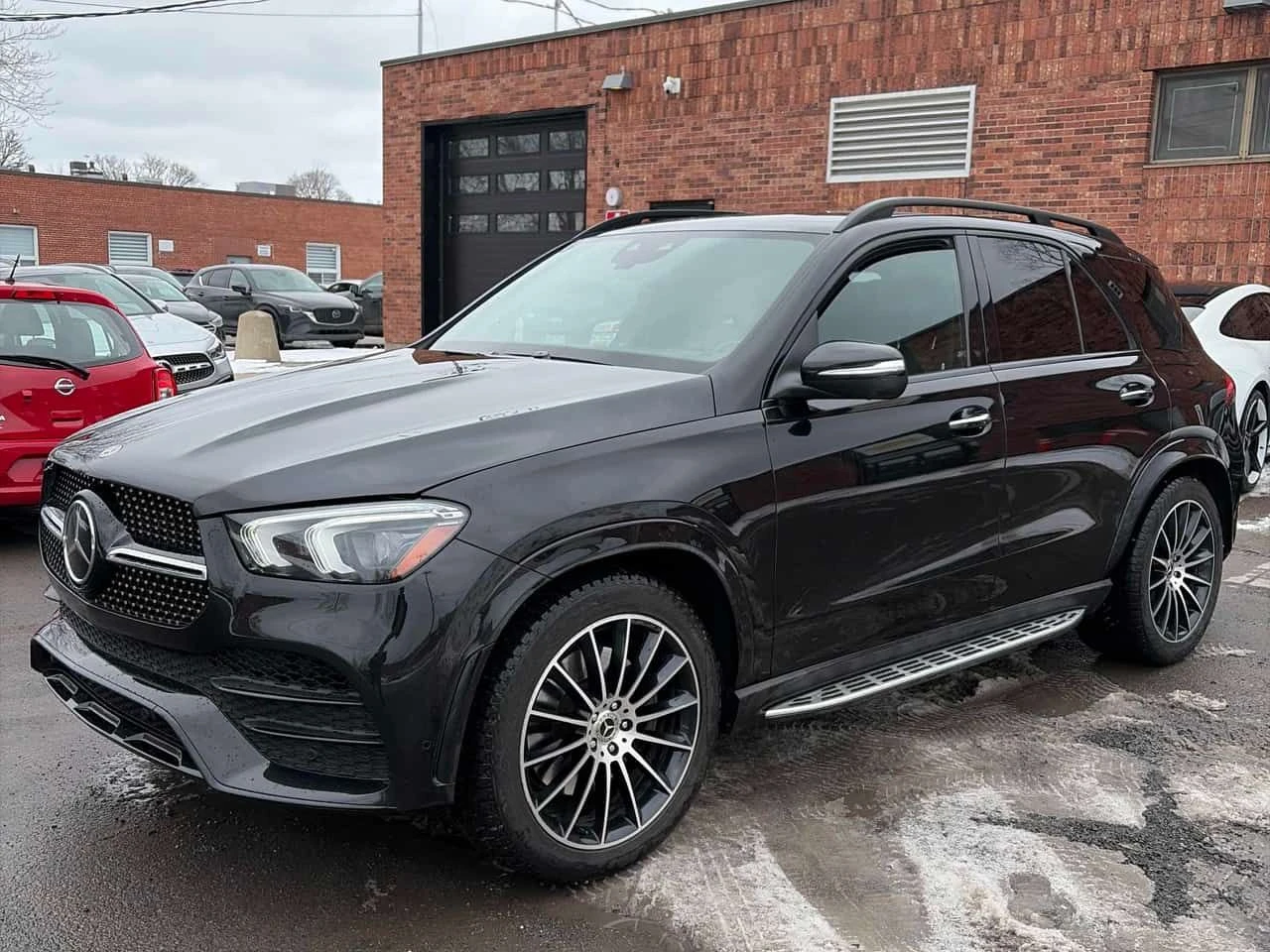 Mercedes-Benz GLE 450 /DISTRONIC/BURMESTER/360/HUD, снимка 13 - Автомобили и джипове - 53953677