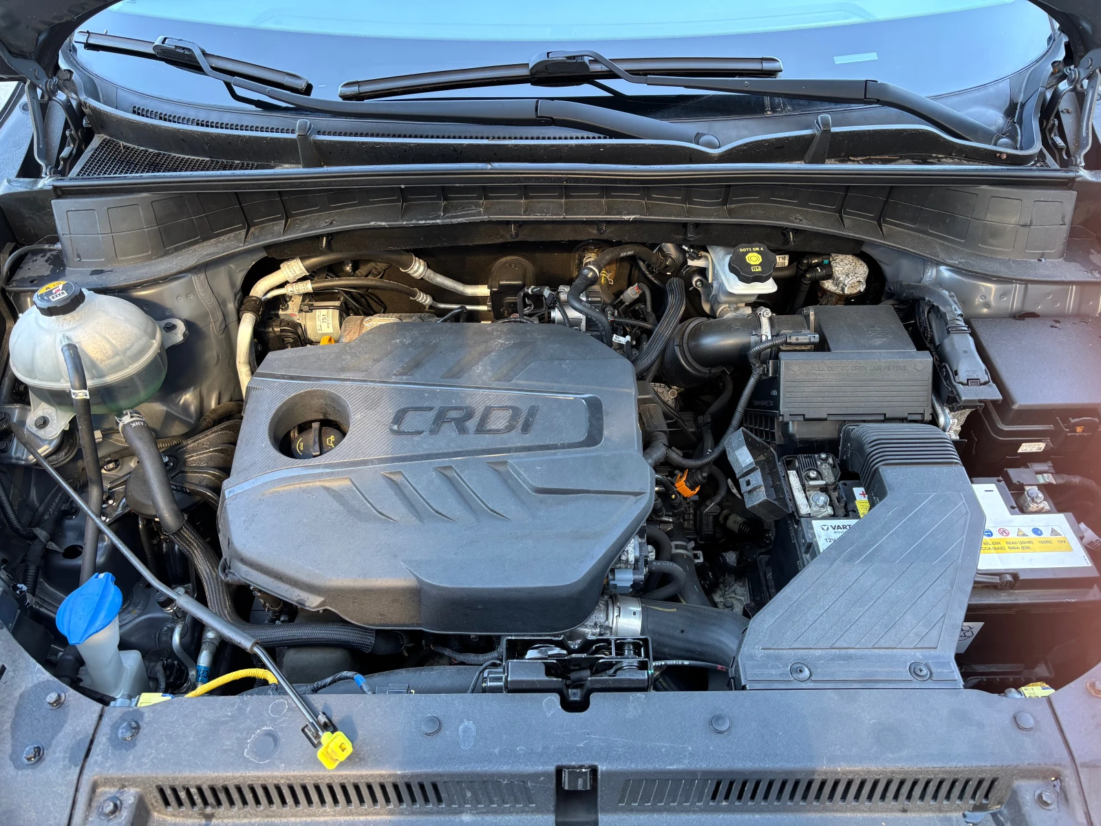 Hyundai Tucson 1.6CRDI-FACELIFT, снимка 16 - Автомобили и джипове - 54438322