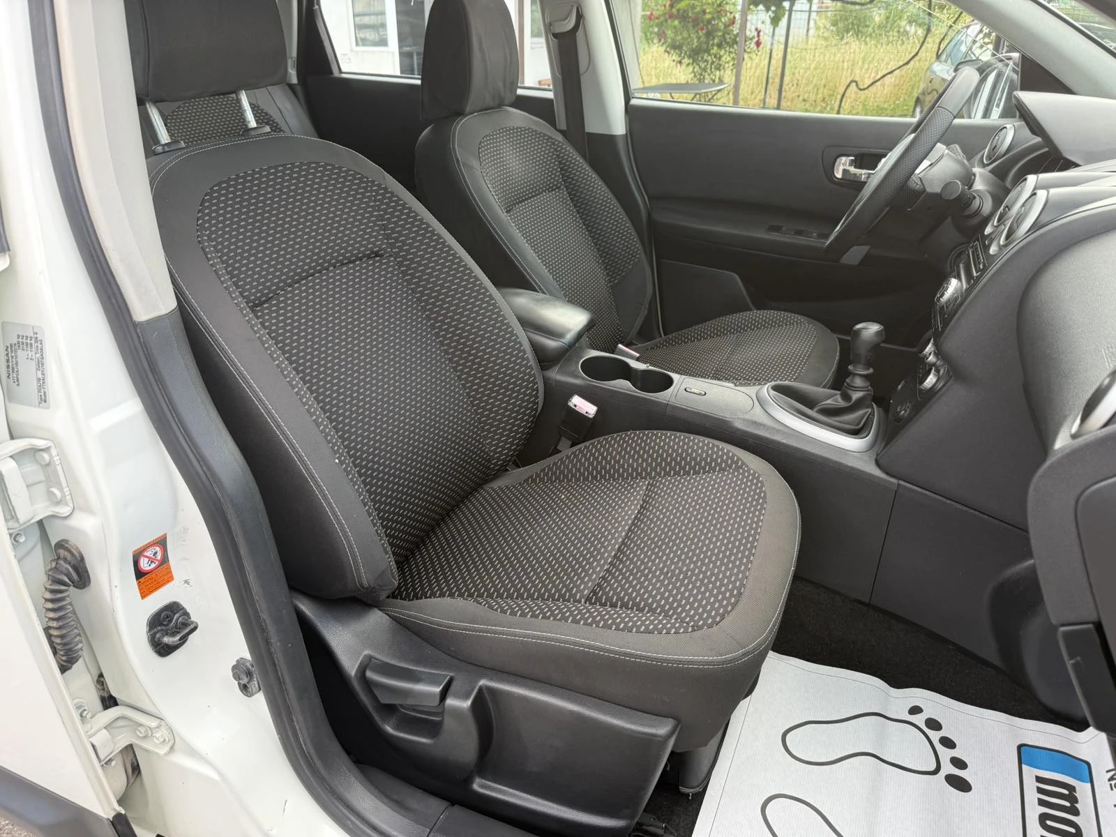 Nissan Qashqai 1.5DCI Italia, снимка 12 - Автомобили и джипове - 54884697