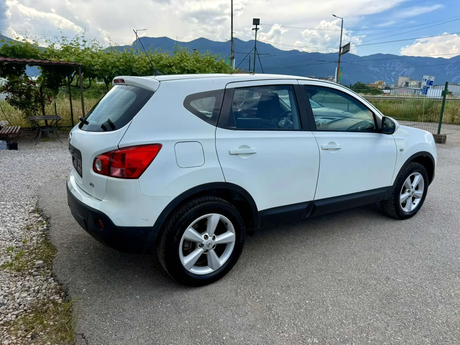 Nissan Qashqai 1.5DCI Italia, снимка 5 - Автомобили и джипове - 54884697