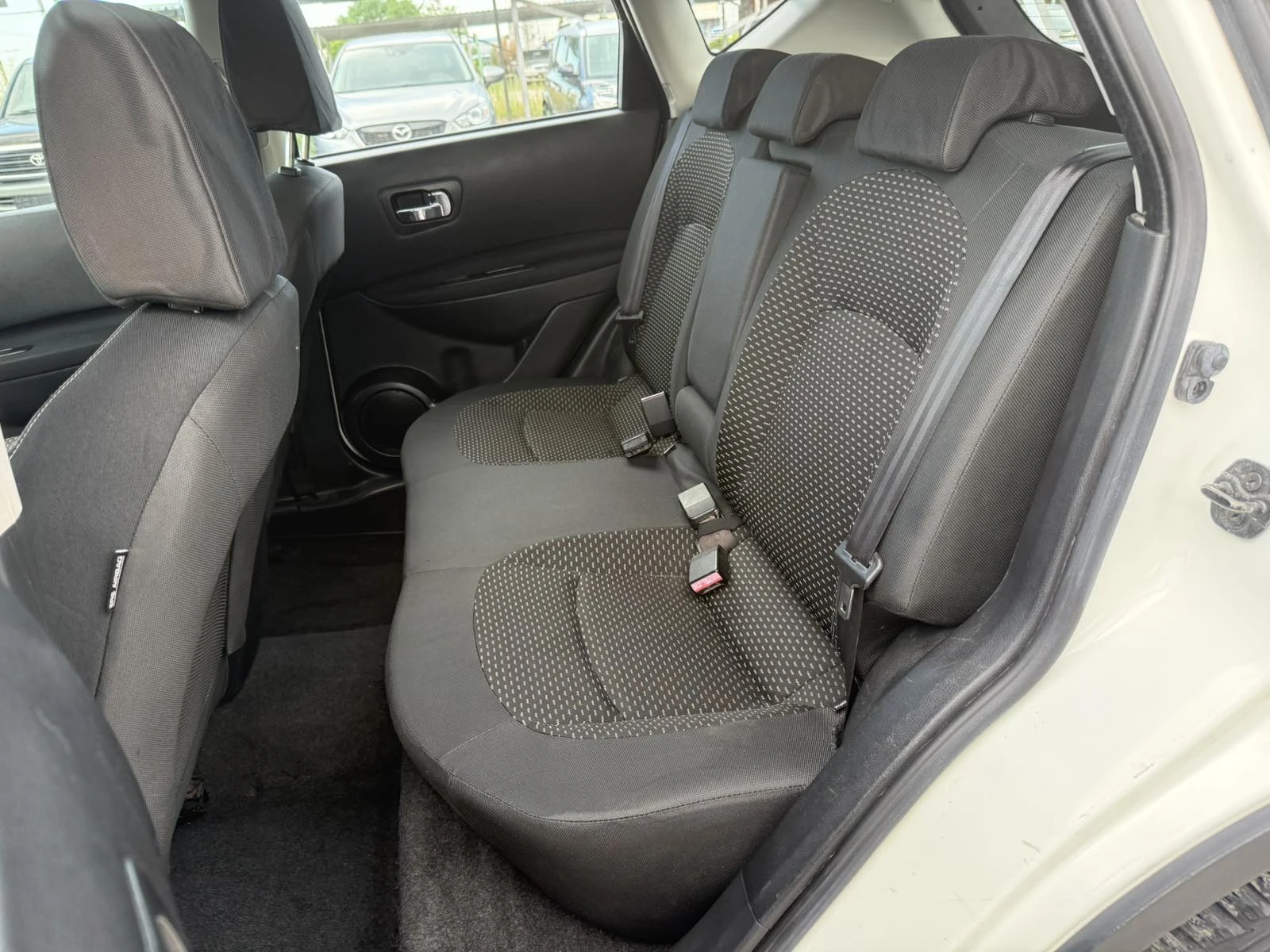 Nissan Qashqai 1.5DCI Italia, снимка 14 - Автомобили и джипове - 54884697