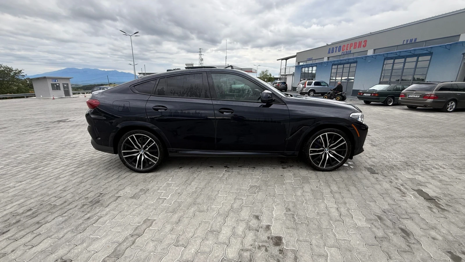BMW X6 G06 / INDIVIDUAL / M PACK / 82000 KM/ LASER / FULL, снимка 7 - Автомобили и джипове - 54885841