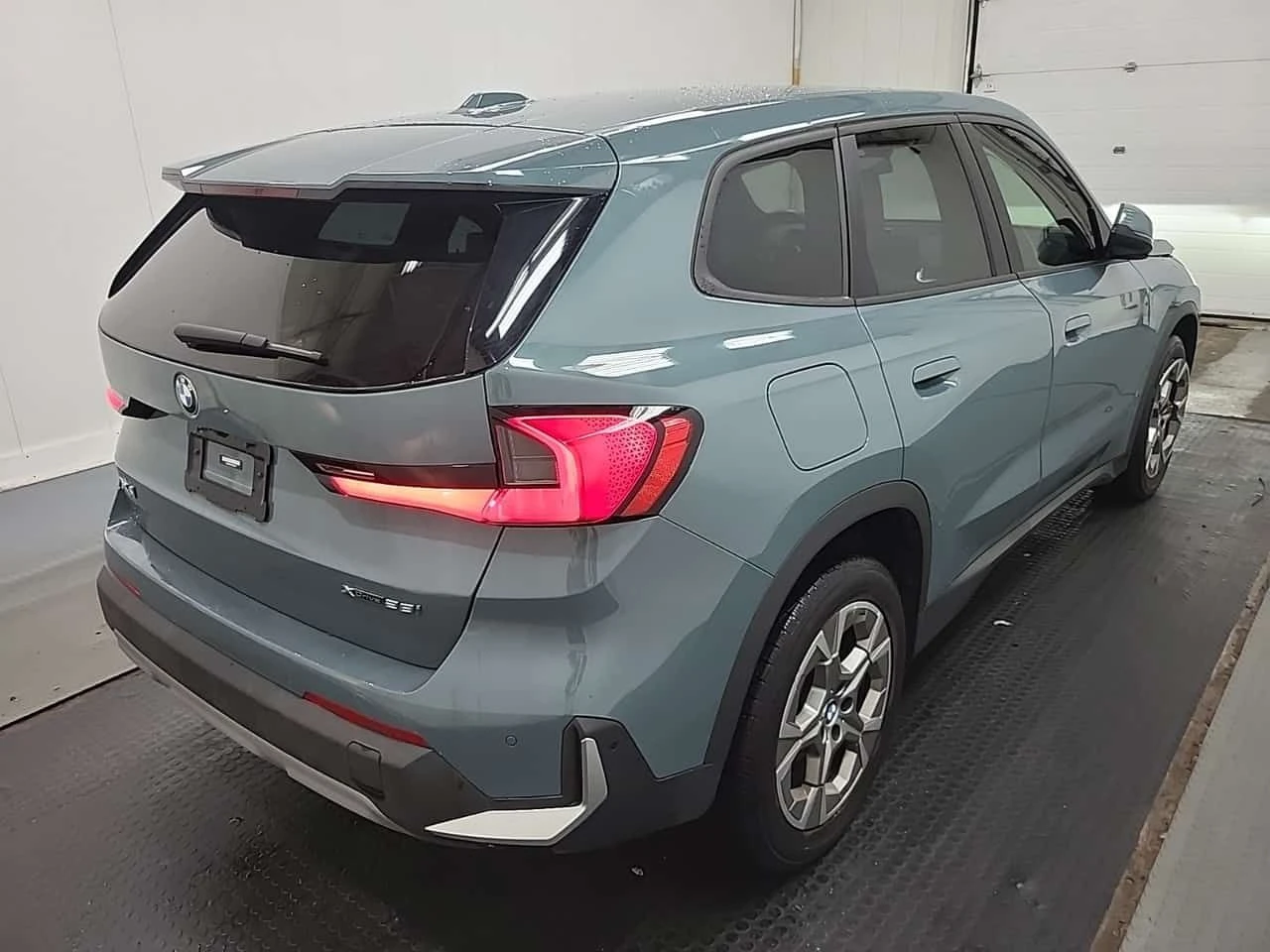 BMW X1 XDRIVE28I| H/K| ПАMET| ПОДГРЕВИ, снимка 3 - Автомобили и джипове - 55279195