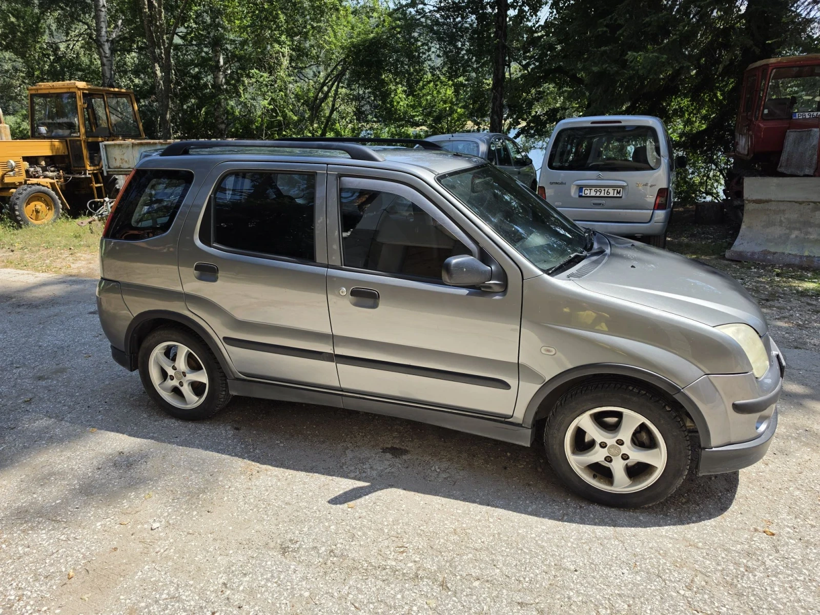 Suzuki Ignis Газ  4x4, снимка 6 - Автомобили и джипове - 55559572