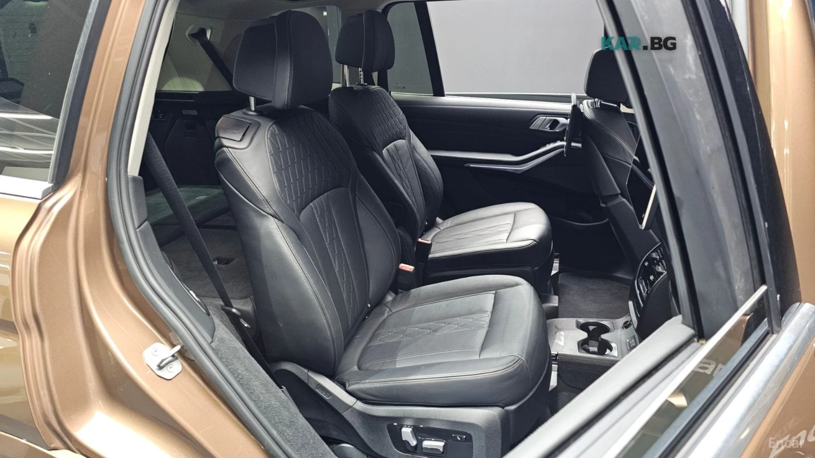 BMW X7 30d* Pure Excellence Design* ЕКРАНИ* 360* , снимка 12 - Автомобили и джипове - 55835884