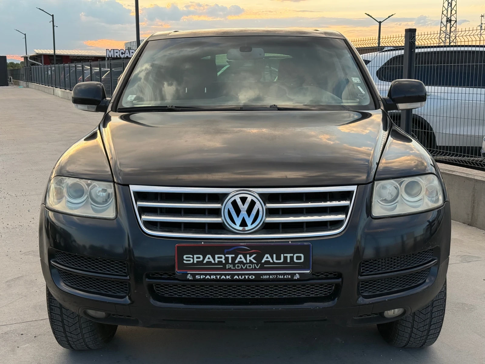 VW Touareg 2.5TDI* 2005г* РЪЧКА* , снимка 2 - Автомобили и джипове - 55982606