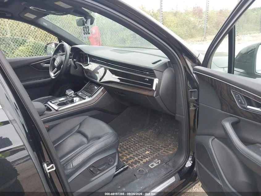 Audi Q7, снимка 6 - Автомобили и джипове - 56687298