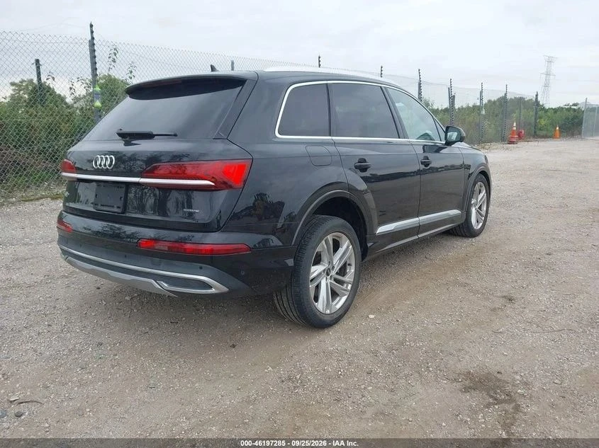 Audi Q7, снимка 4 - Автомобили и джипове - 56687298