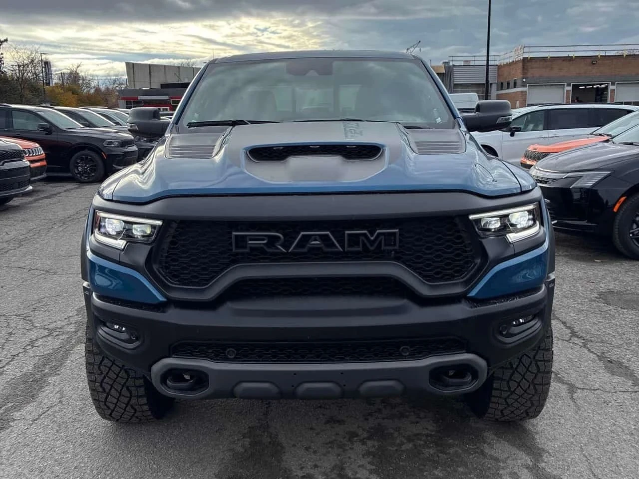 Dodge RAM 1500, снимка 6 - Автомобили и джипове - 56689116
