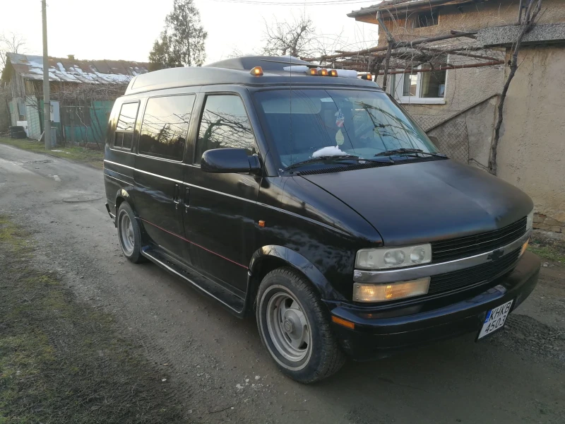 Chevrolet Astro, снимка 2 - Бусове и автобуси - 48492137