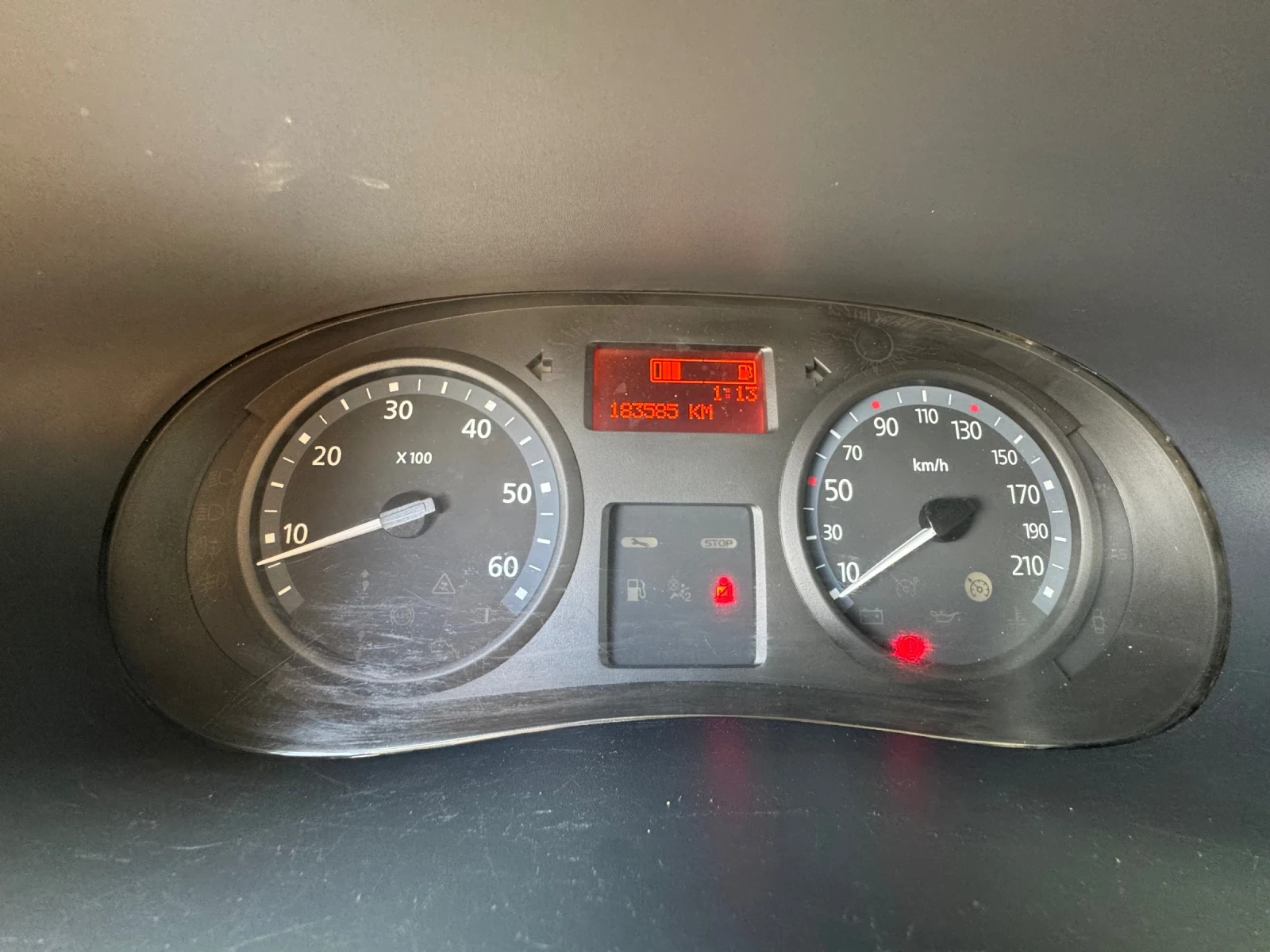 Renault Trafic 2.0dci 115hp 5+ 1  - изображение 10