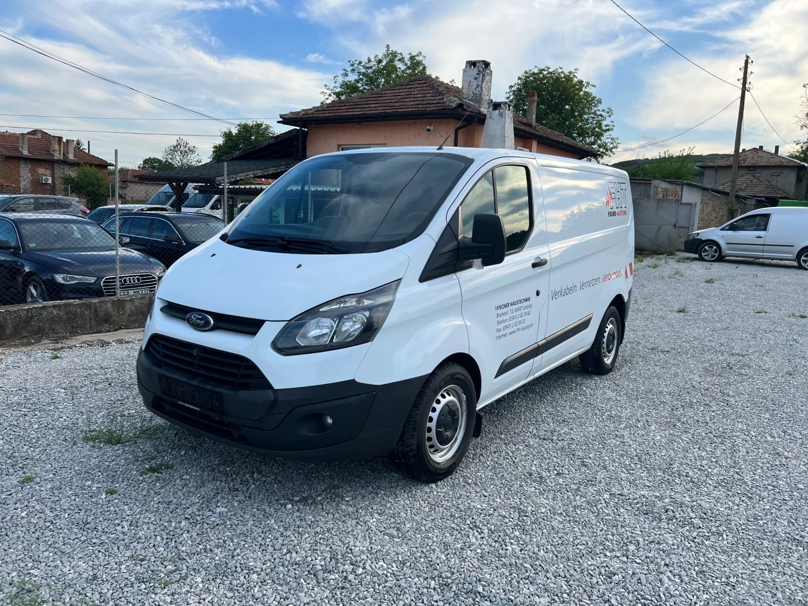 Ford Transit Custom 2.2 TDCI, снимка 2 - Бусове и автобуси - 54512712
