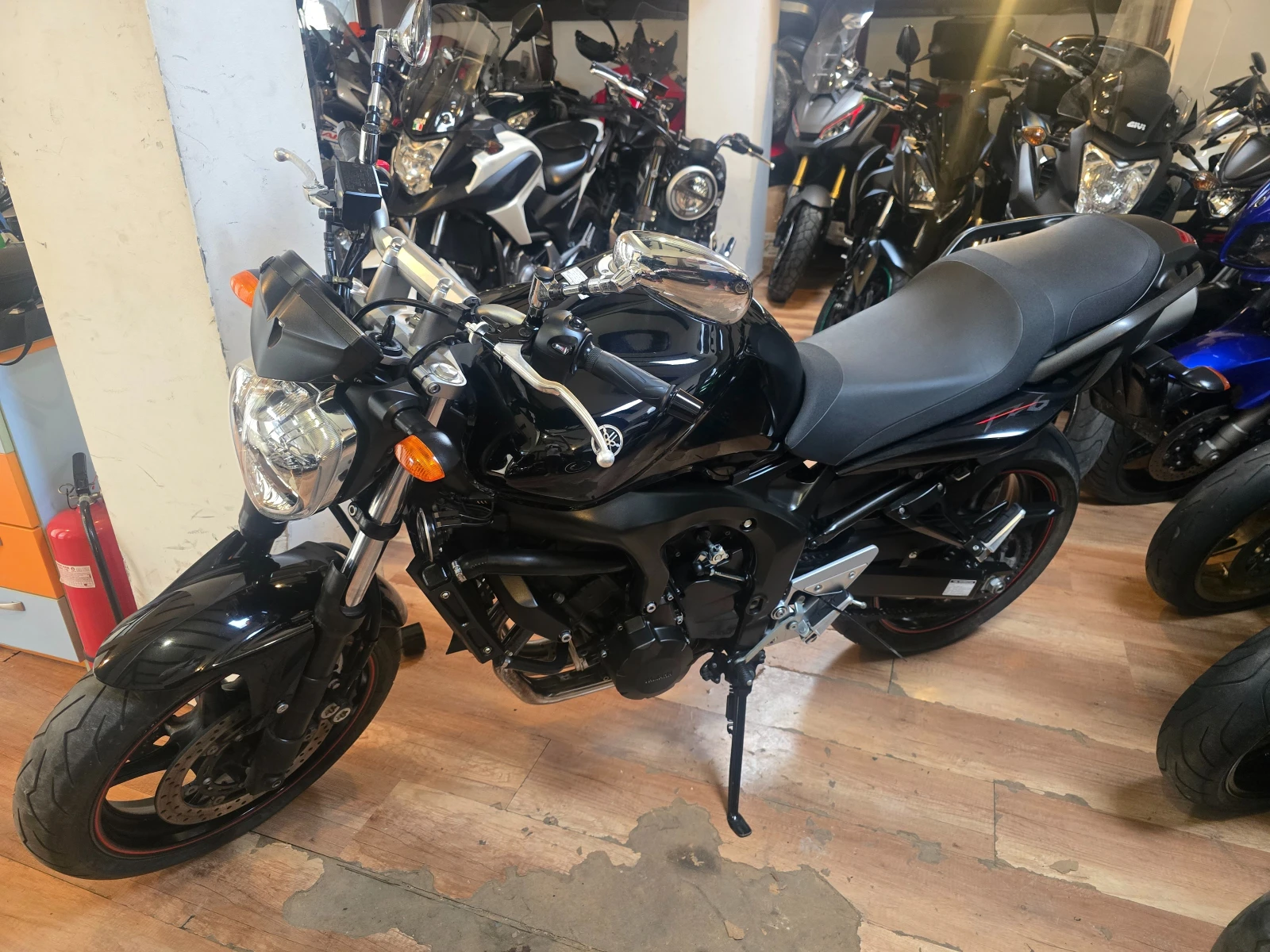 Yamaha FZ6 S2 - изображение 2