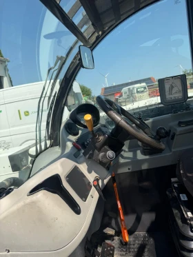 Телескопичен товарач Bobcat САМО 2000 ЧАСА TL 38.70 HIGH FLOW AGRI ЛИЗИНГ, снимка 10