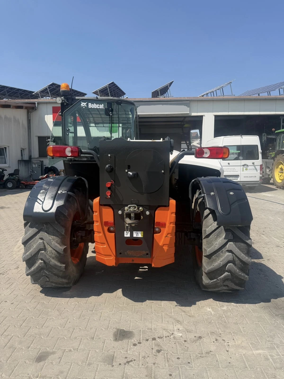 Телескопичен товарач Bobcat САМО 2000 ЧАСА TL 38.70 HIGH FLOW AGRI ЛИЗИНГ, снимка 6 - Селскостопанска техника - 55532171