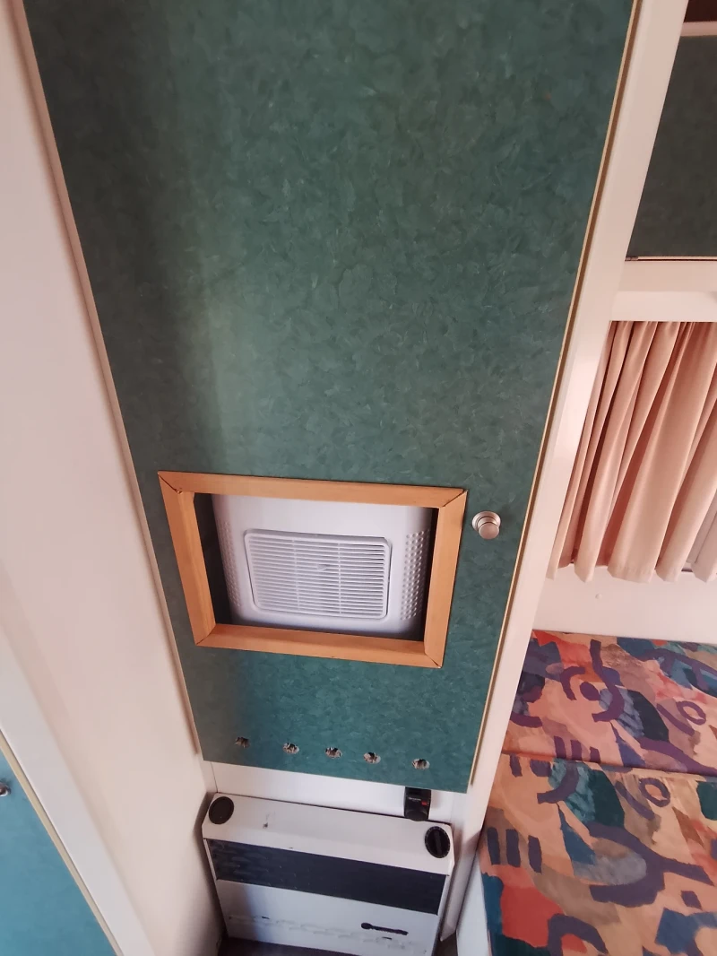 Каравана KIP 44Т, снимка 6 - Каравани и кемпери - 53388887