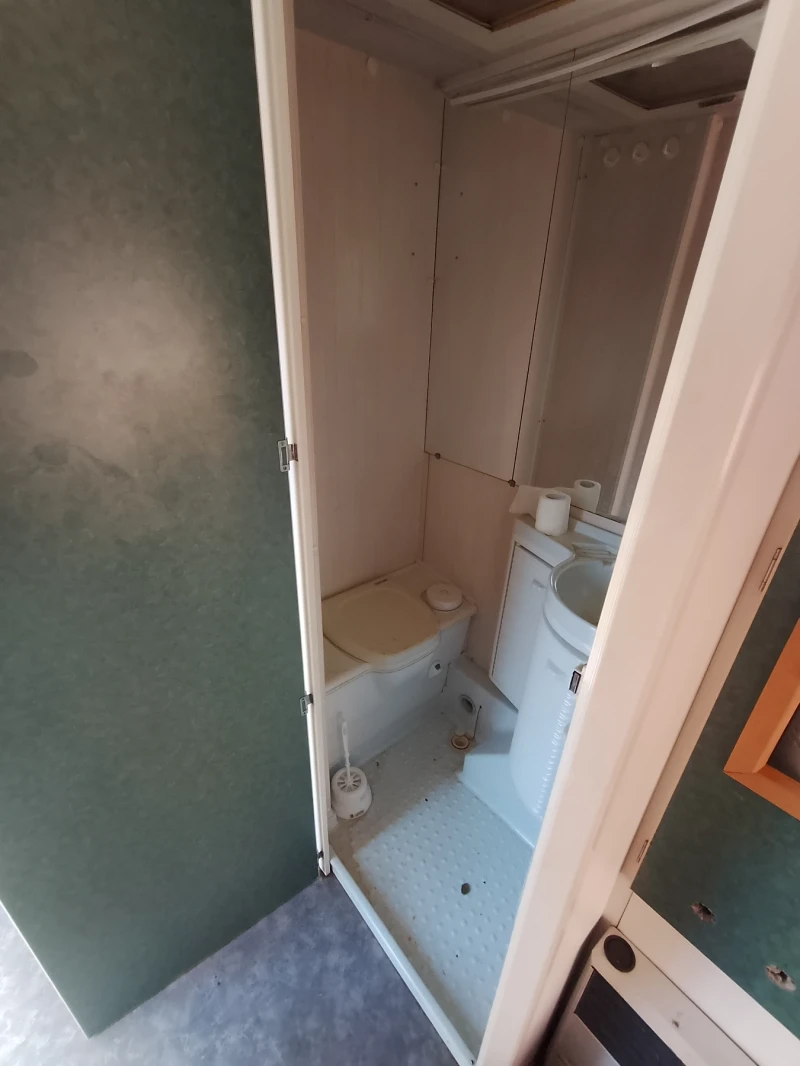 Каравана KIP 44Т, снимка 7 - Каравани и кемпери - 53388887