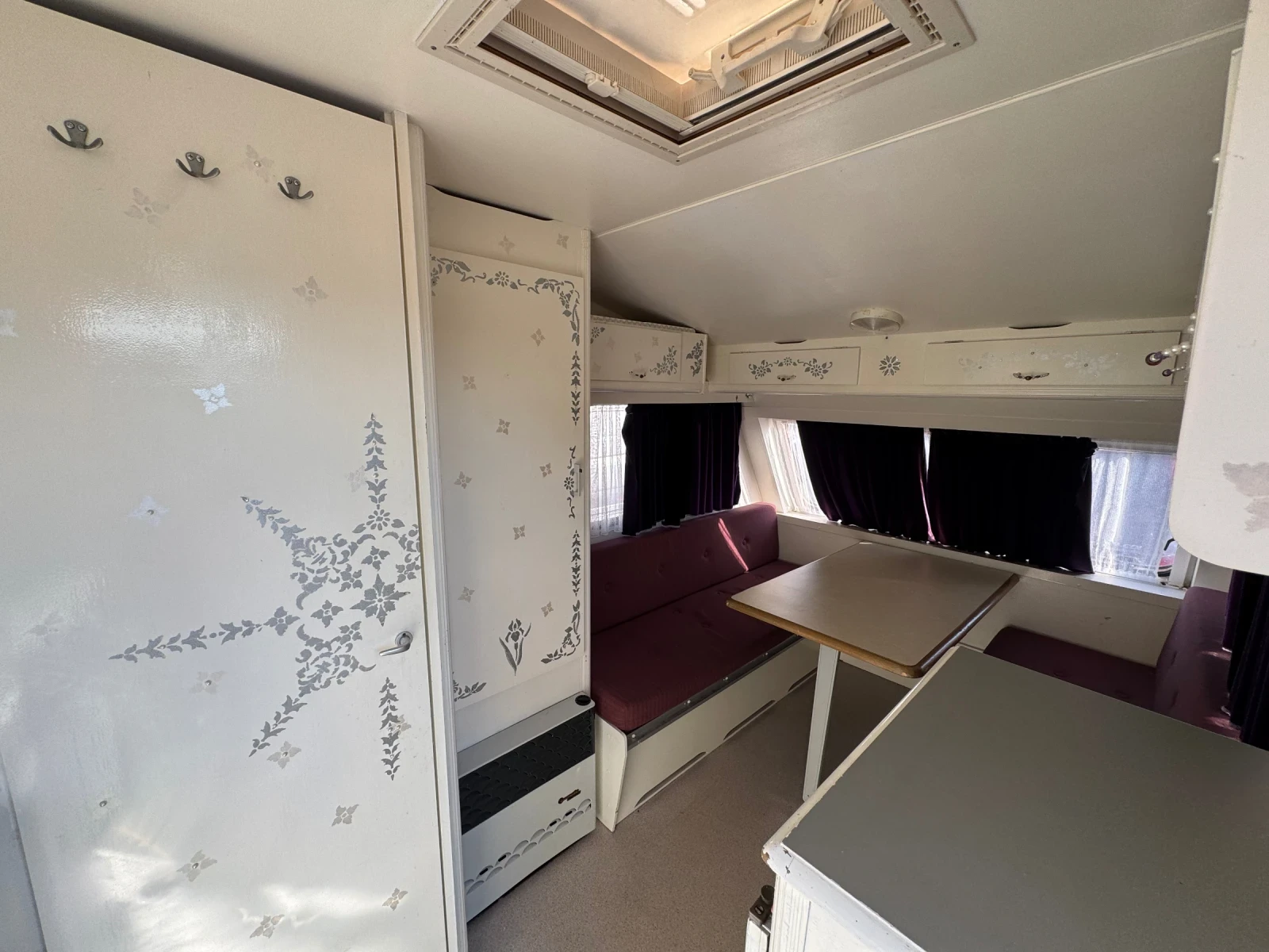 �������� KIP | Mobile.bg � ����������� 9