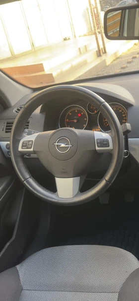 Opel Astra 1.3 CDTI, снимка 12
